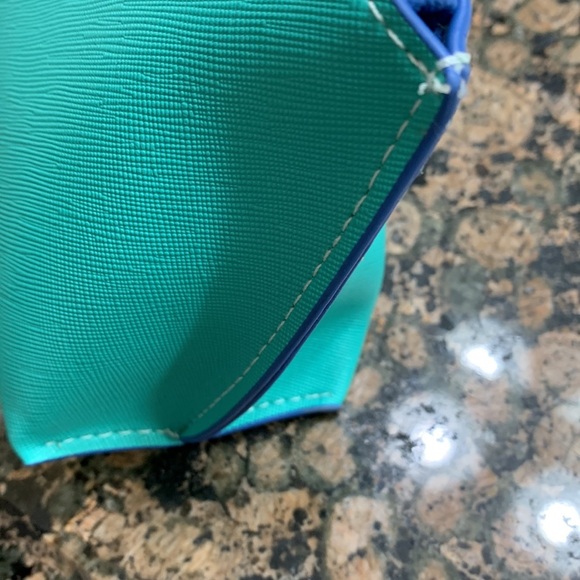 La Mer Zippered cosmetic bag NWOT - Picture 5 of 11